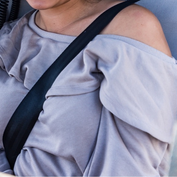 Ruffled Off-Shoulder Top in Mauve - Picture 5 of 5